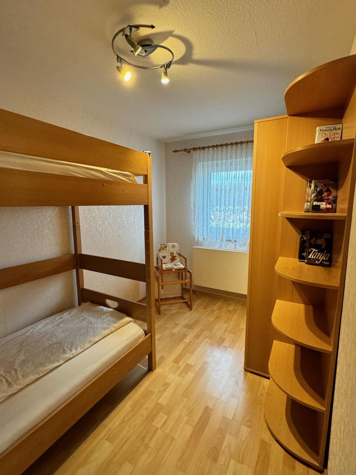 Ferienhaus Eichhoelzle มึนซิงเงน ภายนอก รูปภาพ